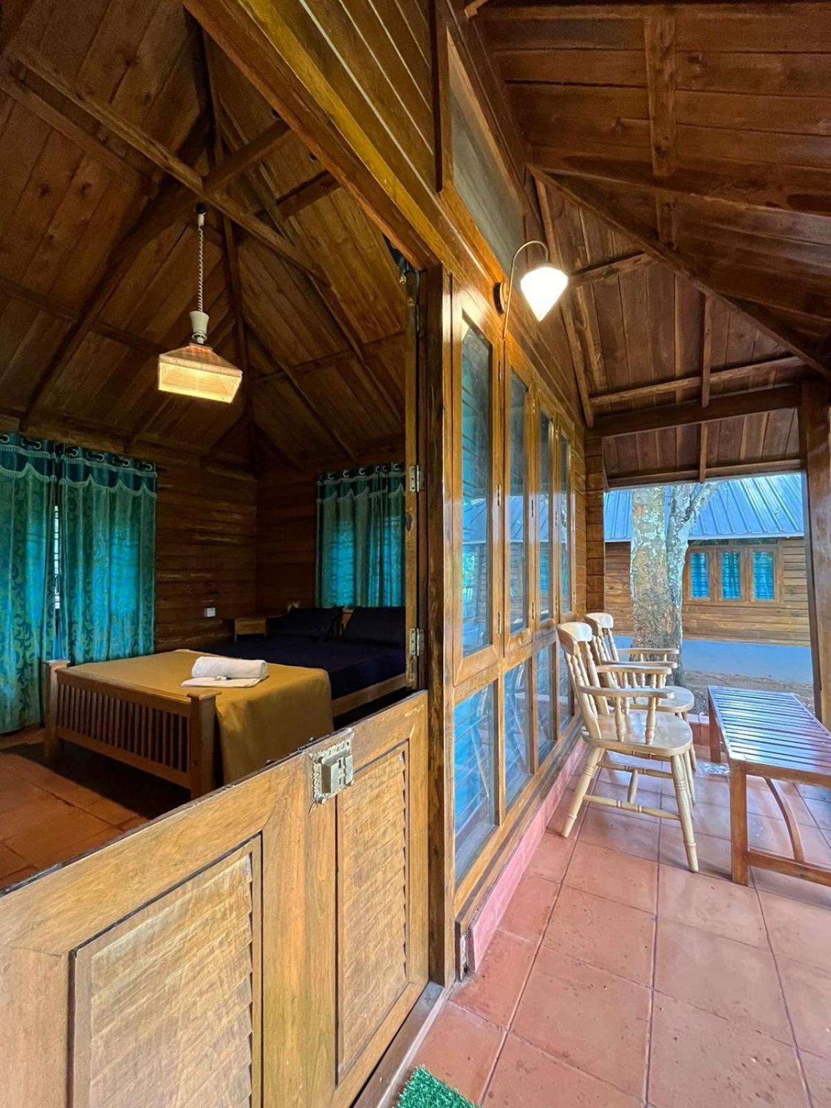 Royal Wooden Villa Mananthavady Exterior photo